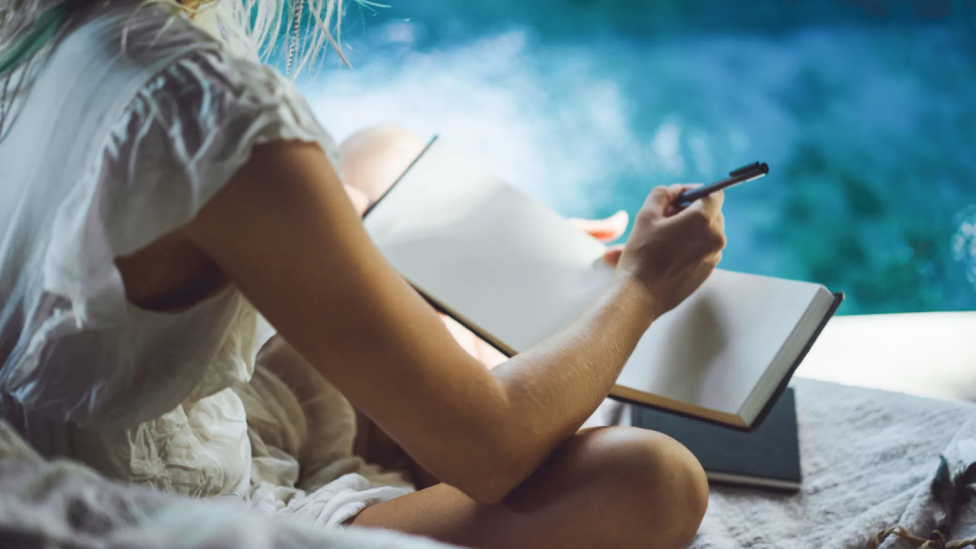 Poèmes pour les tantes : idées touchantes pour les remercier avec des mots !