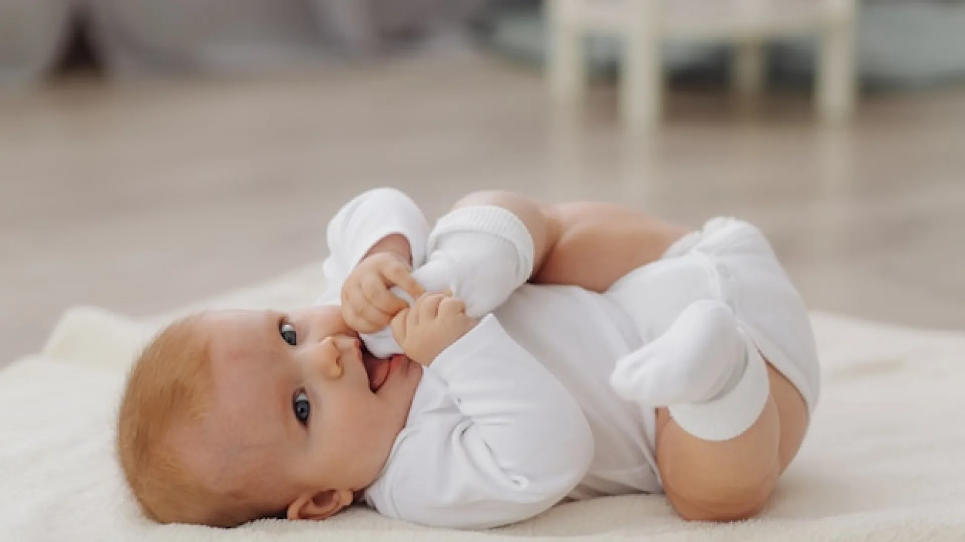 Comment choisir une lessive bébé vraiment douce pour la peau de son enfant ?