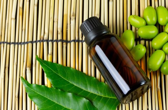 essential-oil-7051750_1280