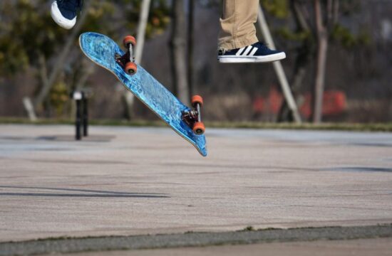 Comment_créer_une_tenue_style_skateuse_?