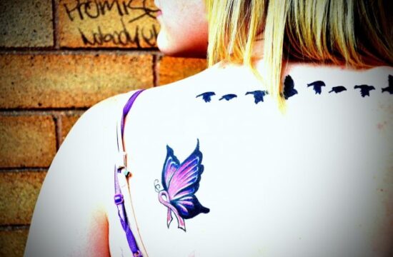 Tatouages_d_ailes_à_la_mode_pour_les_femmes