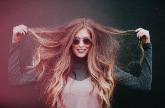 Tout_ce_que_vous_devez_savoir_sur_les_silicones_dans_vos_cheveux