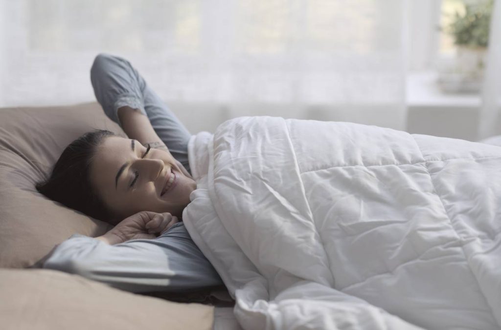 couette tempérée chaleur régulée lit