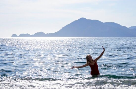 Les_5_destinations_les_plus_sûres_pour_les_femmes_voyageant_en_solo