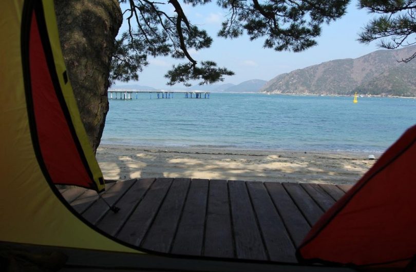3_bonnes_raisons_de_partir_en_camping_plage_pour_les_vacances_d_été