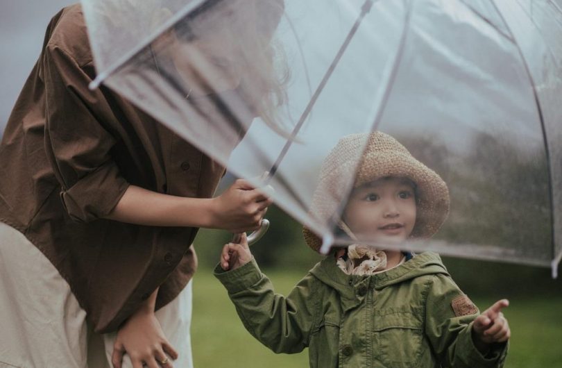 4_raisons_d’opter_pour_un_parapluie_transparent