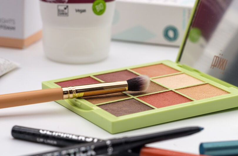 Comment_faire_un_maquillage_diablesse_?