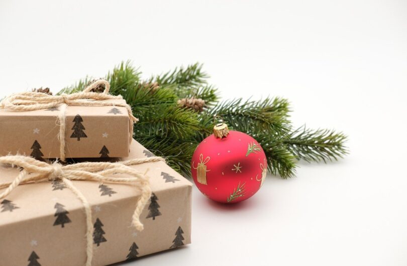 Des_idées_de_cadeaux_de_Noël_pour_gâter_une_femme