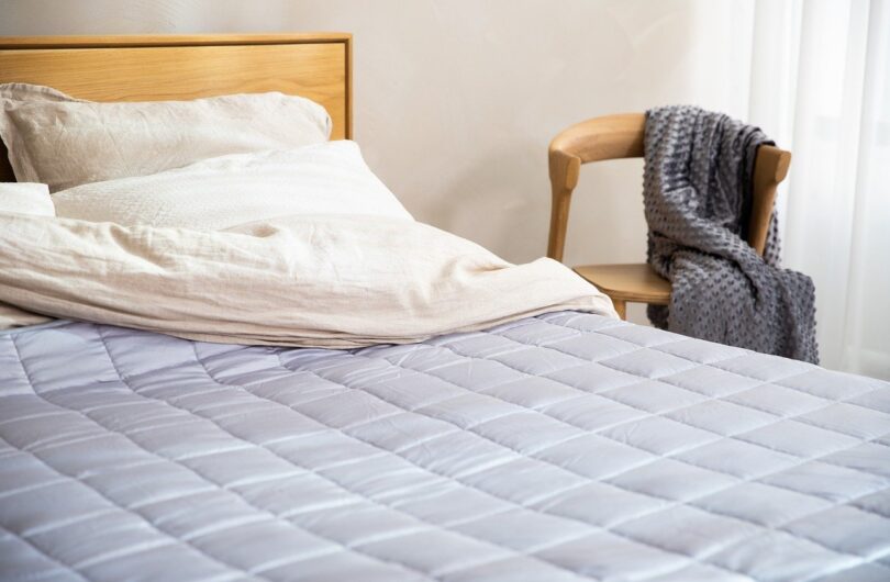 Élégance_et_confort_:_la_couette_en_plume_dans_votre_chambre