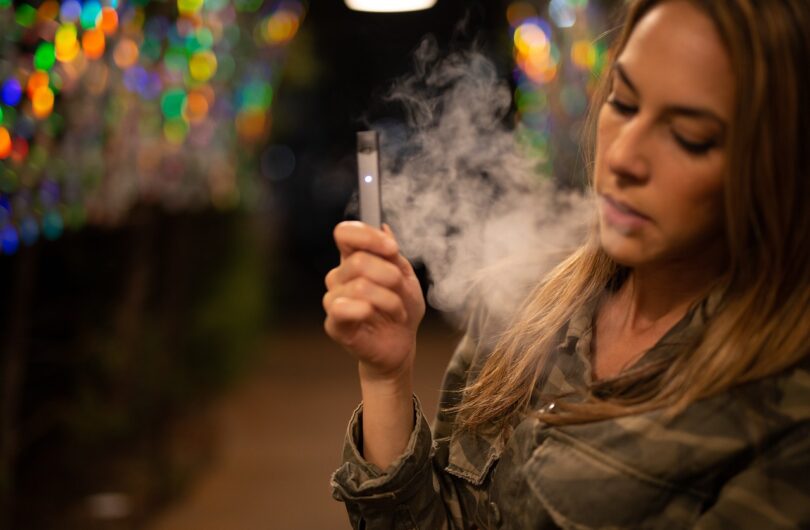 L_art_de_vapoter_au_féminin_:_découvrez_des_e_liquides_faits_pour_elles