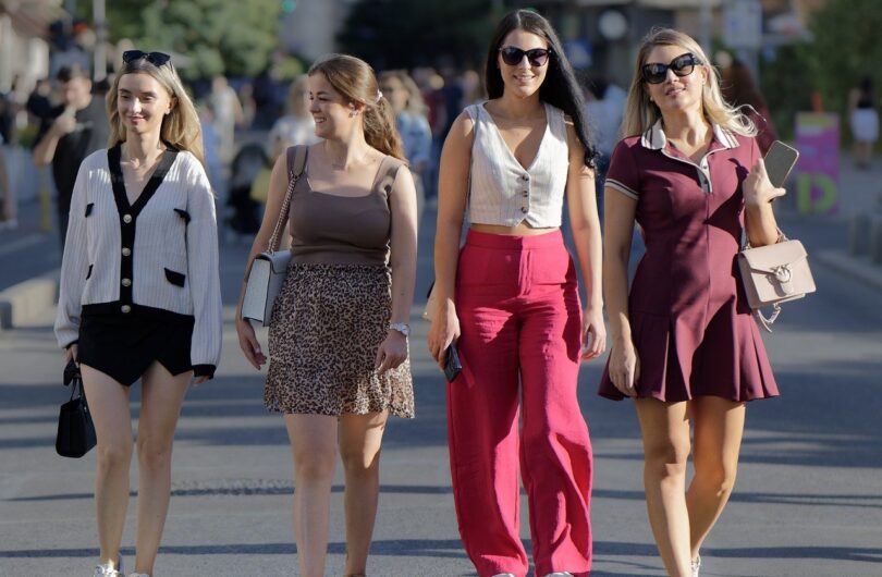 La_quintessence_du_chic_:_secrets_du_prêt_à_porter_de_luxe_pour_femmes