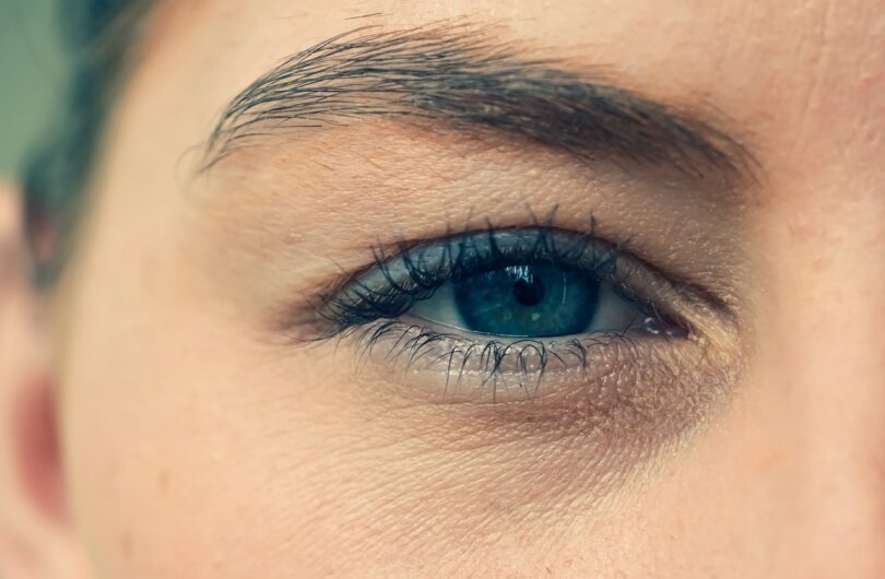 Les_secrets_d_une_épilation_sourcils_parfaite_pour_une_femme