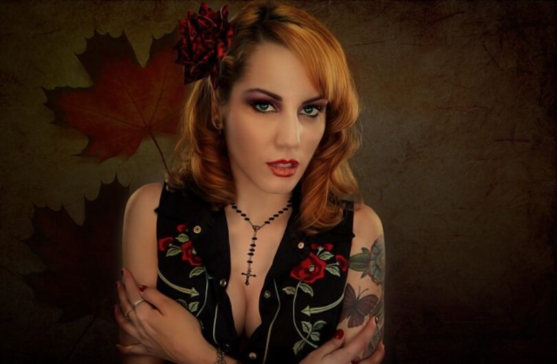 Les_tatouages_de_fleurs_les_plus_sexy_pour_les_femmes