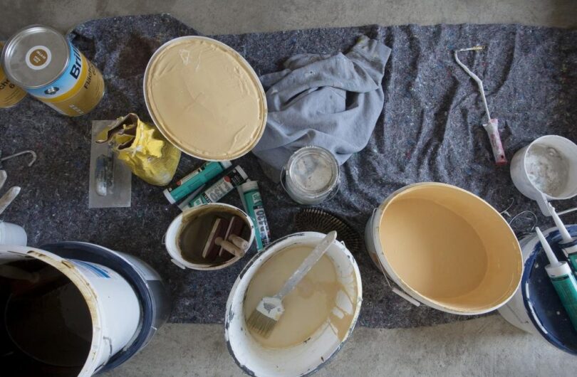 Pourquoi_appliquer_une_peinture_sous_couche_avant_ses_travaux?