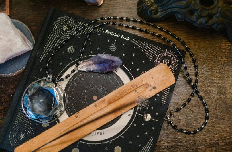 Quelle_est_la_différence_entre_un_zodiaque_et_un_horoscope_?