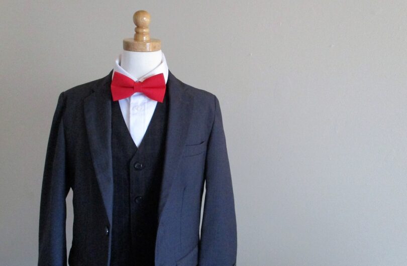 Un_costume_de_3_pièces_:_pour_un_homme_élégant_et_sophistiqué_