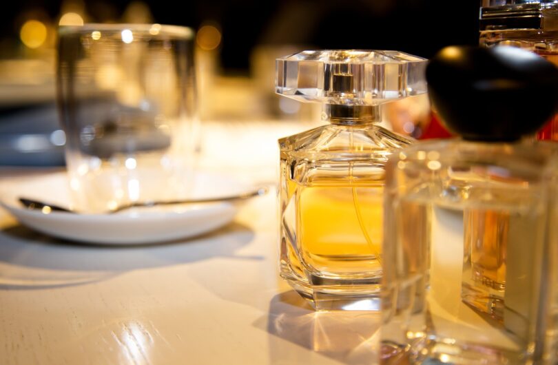 Un_parfum_à_offrir_:_quel_flacon_choisira_la_femme_qui_vous_inspire_?