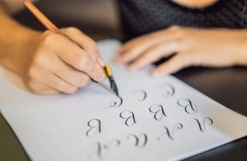 picture-s-initier-au-brush-lettering.jpg
