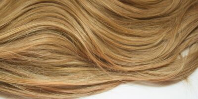 Blonde,Women,Wavy,Hair,Balayage,Medium,Lenght,Shiny,Natural,Caramel
