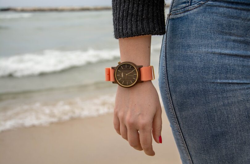 wooden-watches-1487294_1280